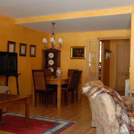Torres De Vallibierna 7 Prázdninový dům